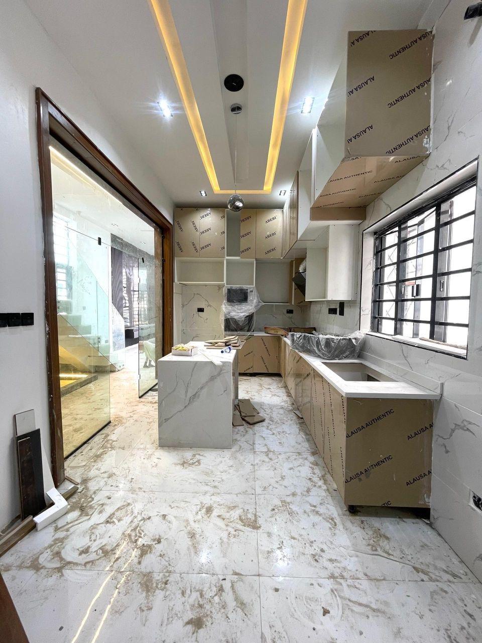 ELEGANTLY CARVED LUXURY 4 BED DETACHED DUPLEX WITH SWIMMING POOL AND BQ