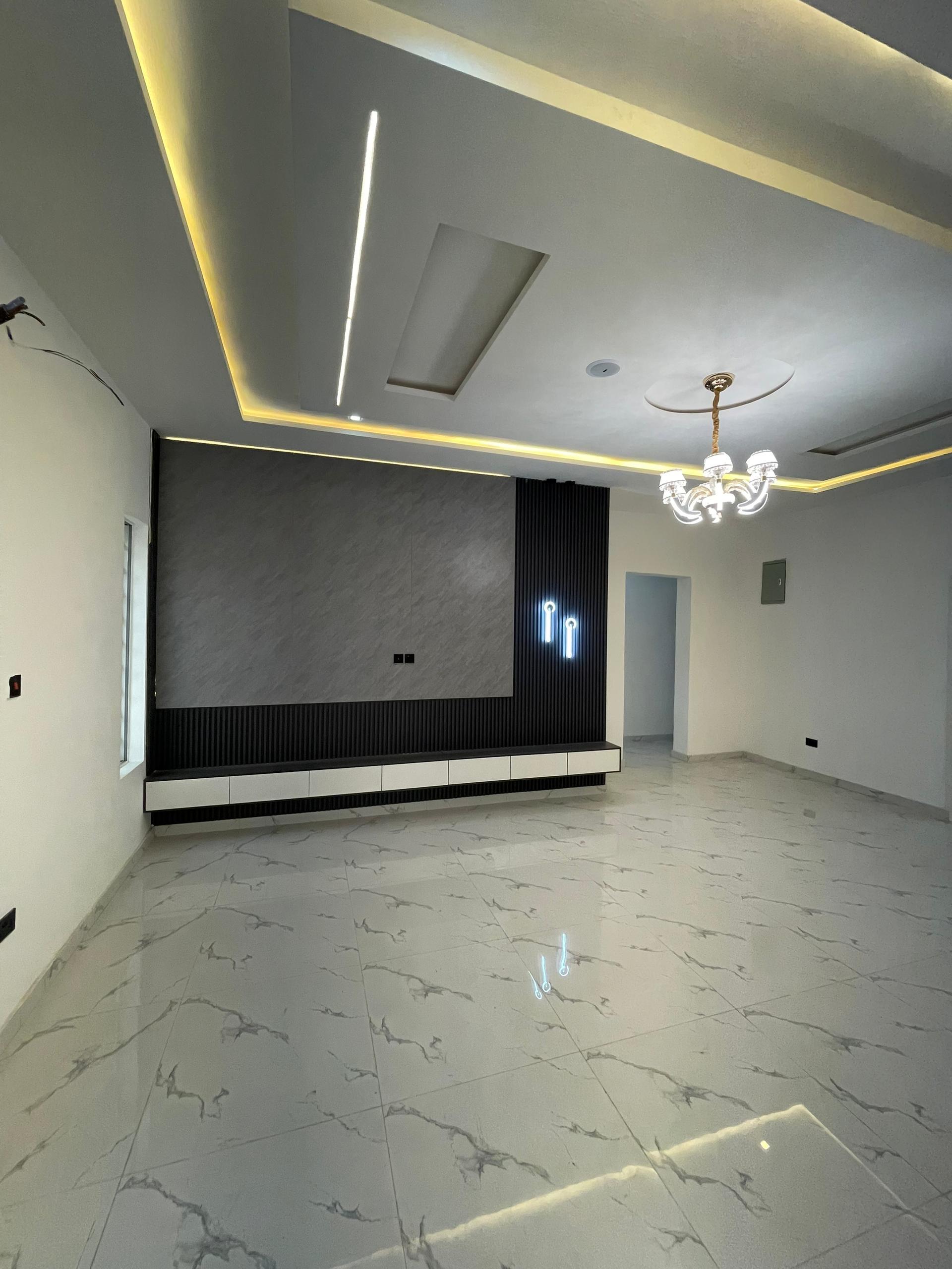 4BEDROOM SEMI DETACHED DUPLEX FOR SALE