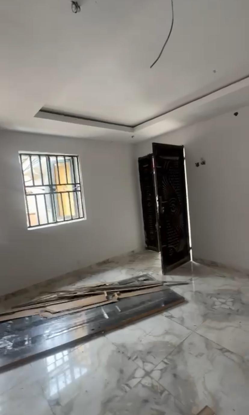 Newly Renovated 4 units of 3Bedroom flat up and down with all rooms en-suite.