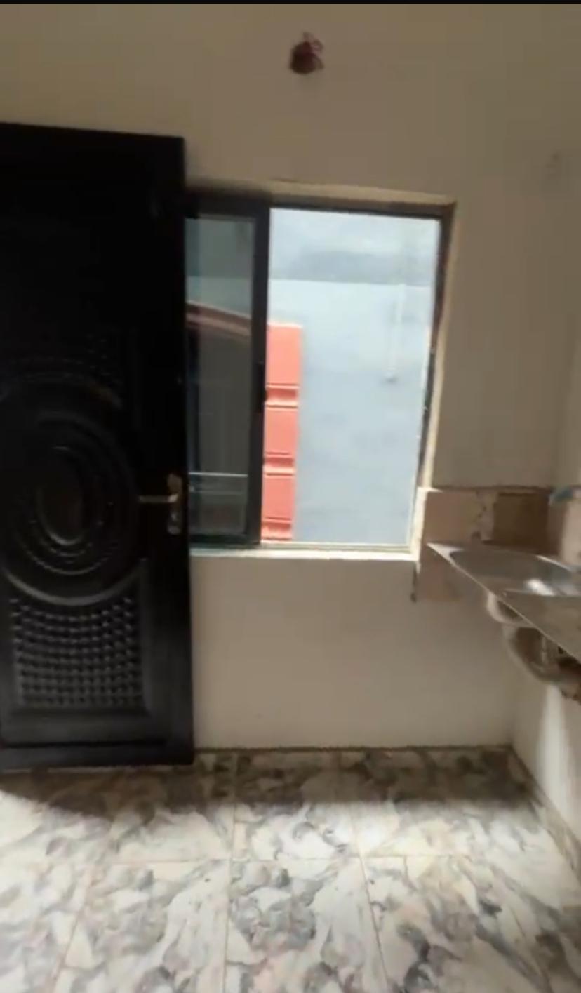 Spacious room self-contain, miniflat & 2-bed available.